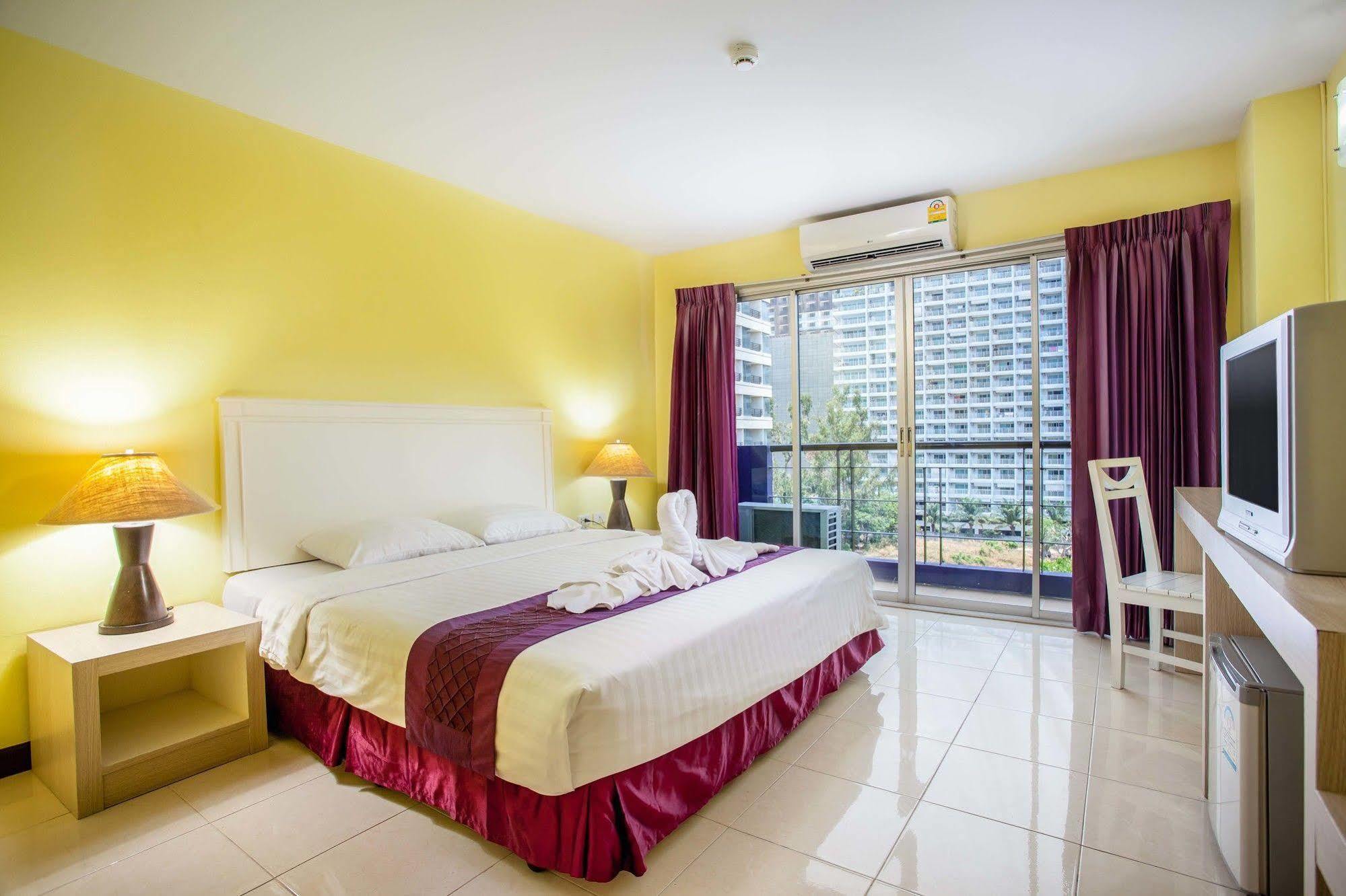 Eastiny Residence Hotel Pattaja Kültér fotó